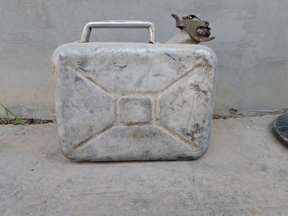 Канистра алюминиевая