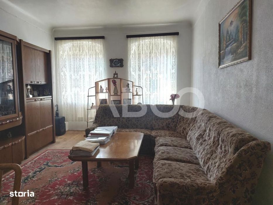 Apartament spatios la casa 97 mpu 3 camere 20 mp gradina pivnita