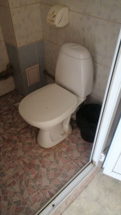 Сантехник, Электрик, сварщик.