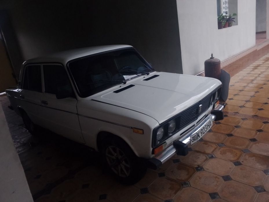 Vaz 2106 sotiladi