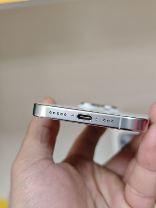 iPhone 16 Pro 128 Gb