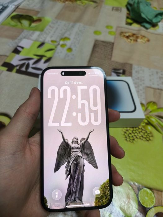 Продам iPhone 14 Pro в идеальном состоянии