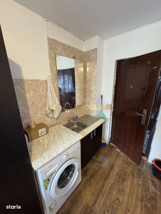 Garsoniera de vanzare | Titan/Ozana | Metrou | mobilata\utilata