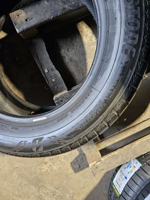 2 anvelope vara noi 255 55 18 Bridgestone