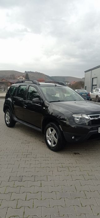 Dacia duster an 2013 motor 16 benzina 4x4