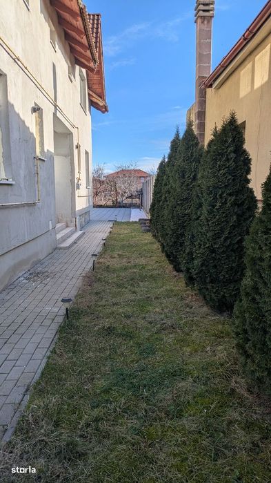 Duplex intreg, constructie noua,solida, in Gai, aproape de principala!
