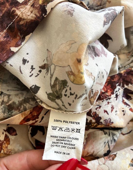 Salopeta LOVE scurta cu imprimeu frunze