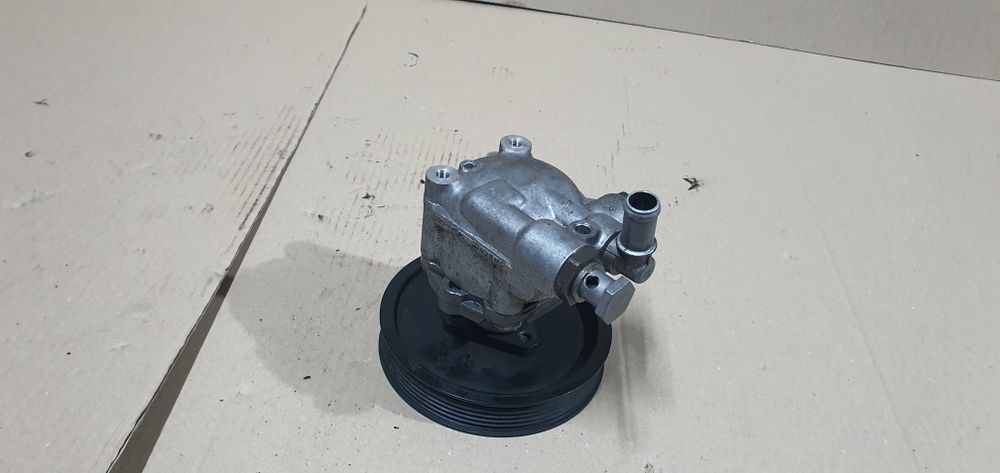 Pompa servo bmw 3.0d M57 e60 e61 e90 e92 e91 e70 e71 x3 x5 x6