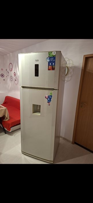 -Vând Frigider cu doua usi Beko 477 l, Clasa A+, No Frost, H 193 cm, Gri Sidef-