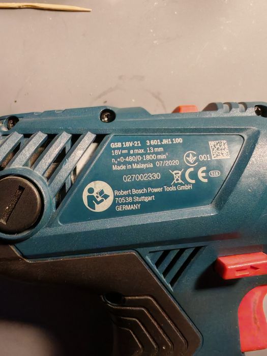 Bosch Gsb 18V-21  mașina percutor găurit noua