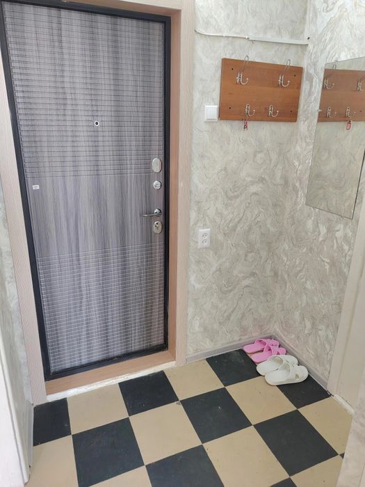 Сутки и часы 4/25 Аристон