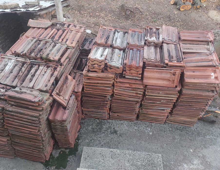 Цигли едноканални ЦИГЛА керемида едноканална покрив покриви керемиди