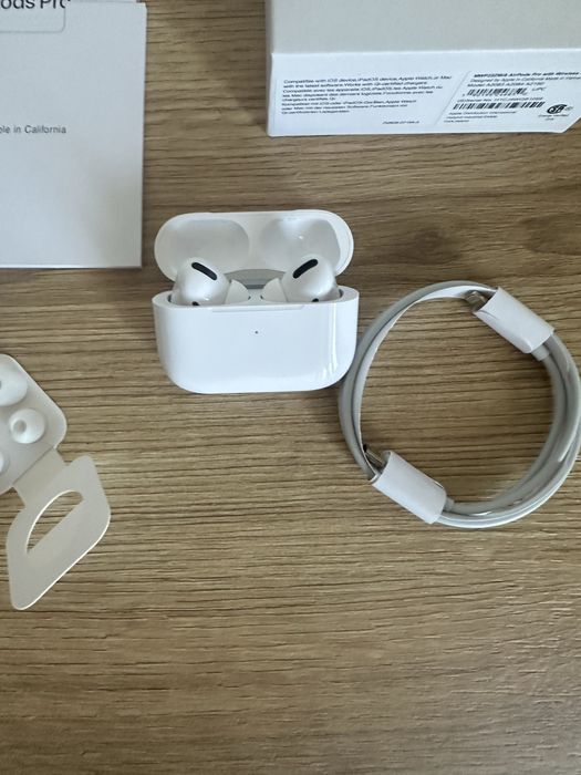 Casti Bluetooth