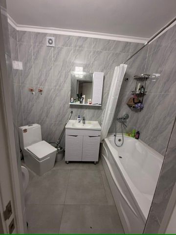 Продам квартиру двухкомнатная