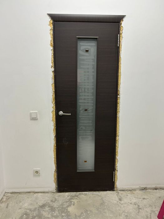 продам меж комнатные двери б/у