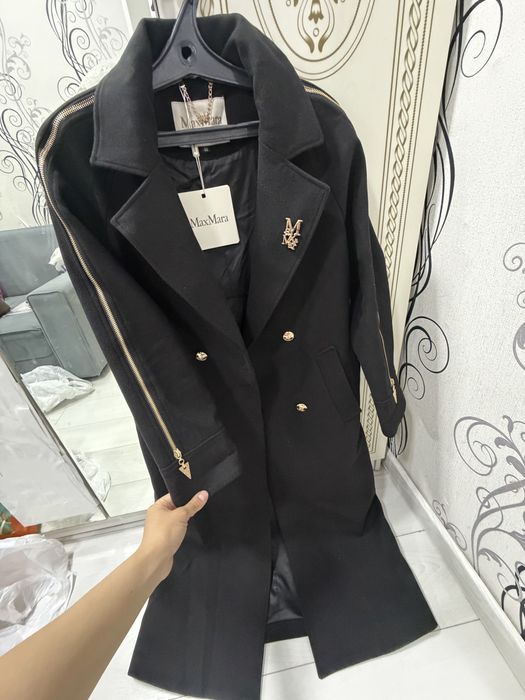 Продам пальто MAX MARA, 46 размер, L