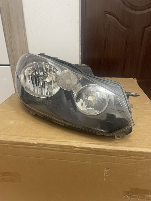 Faruri halogen GOLF 6