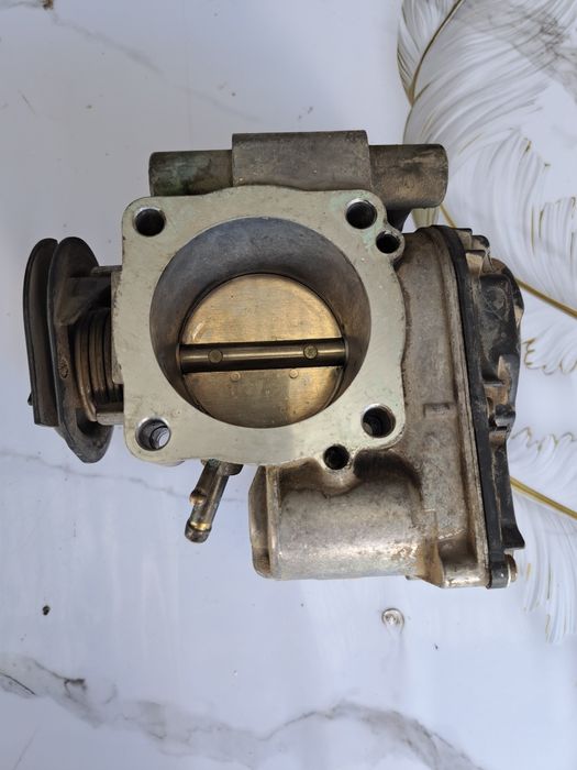 Дроссельноя заслонка