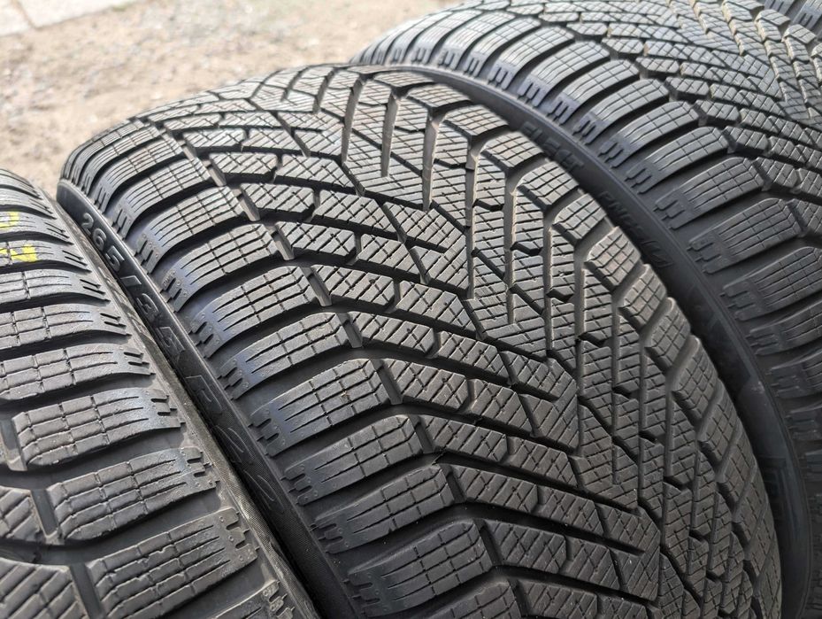 SET 4 Anvelope  265/35 R22 + 285/35 R22 PIRELLI Scorpion TESLA X - TO