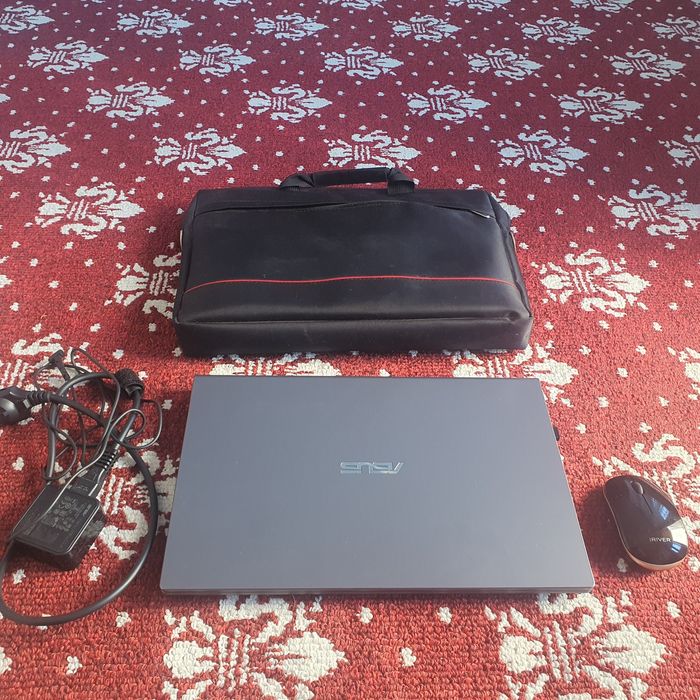 Asus VivoBook Noutbuk