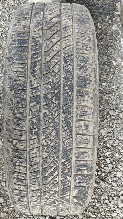 Шины летние 215/55/17