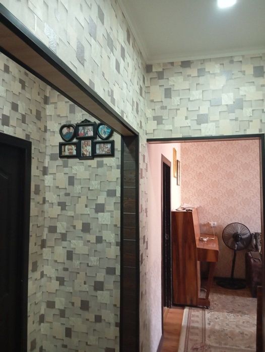 Яшнабадда, 3/3/4 Балкони 1,5х6, 68м, урта ремонт