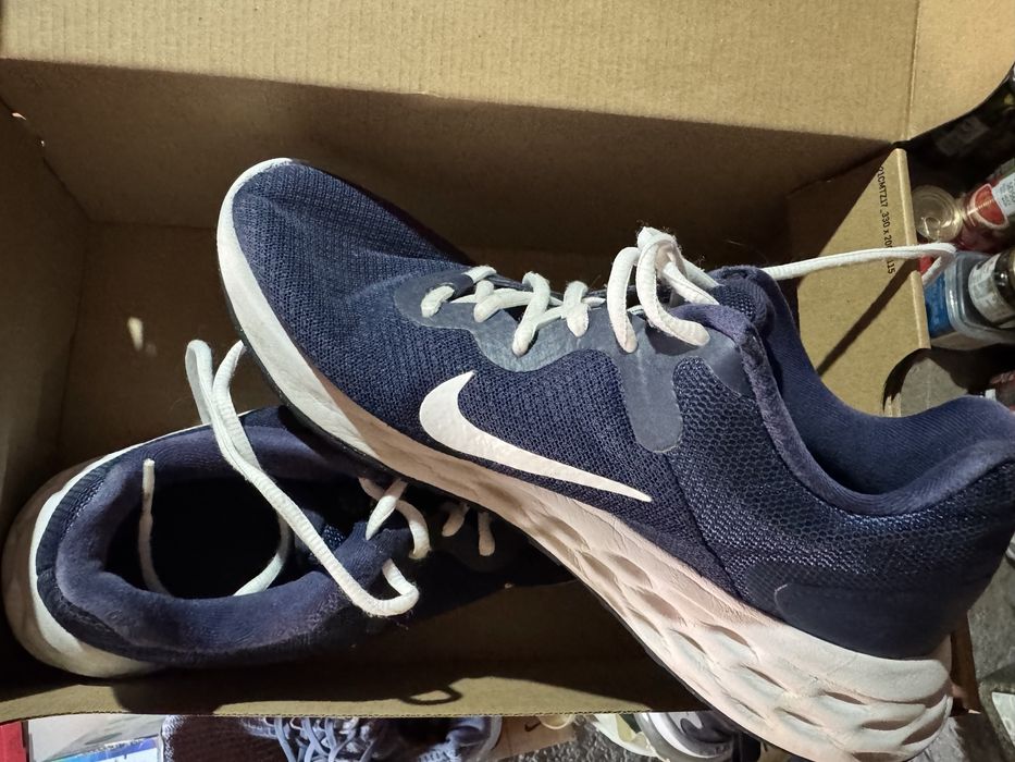 Nike Revolution 6NN