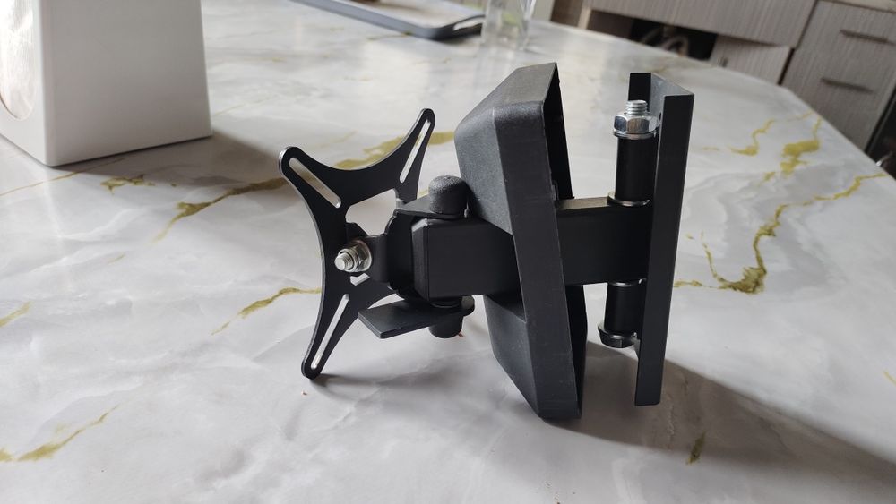 ТВ кронштейн настенный