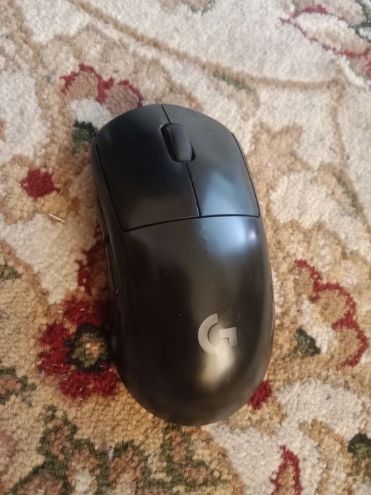 Продам игровую мышь Logitech G Pro Wirelles