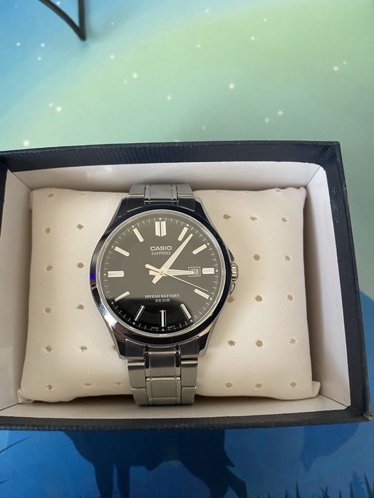 Продам оригинальные часы Casio