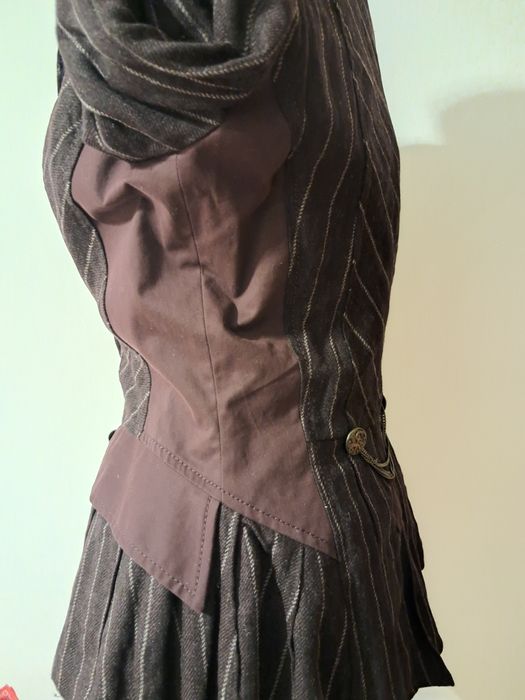 Sacou captusit din stofa