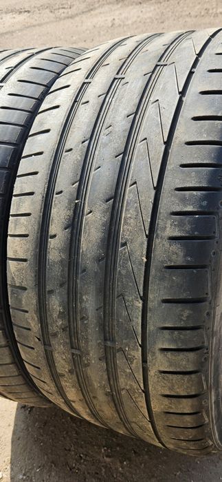 Anvelope vara 275 35 19 / 245 40 19 Hankook , Pirelli