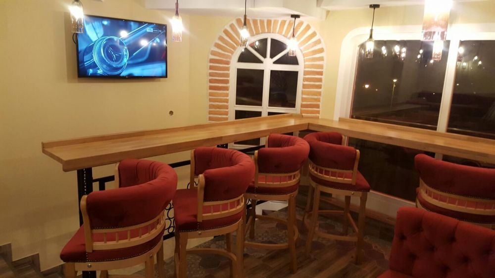 Продава се Заведение в Смолян, Стар център - 60 кв.м за 1167 €/кв.м - Снимка #6