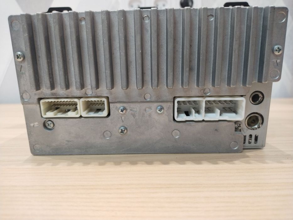 Магнитола на Прадо 120