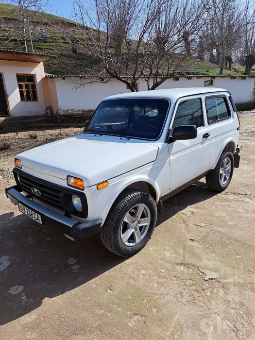 niva mowina sotiladi