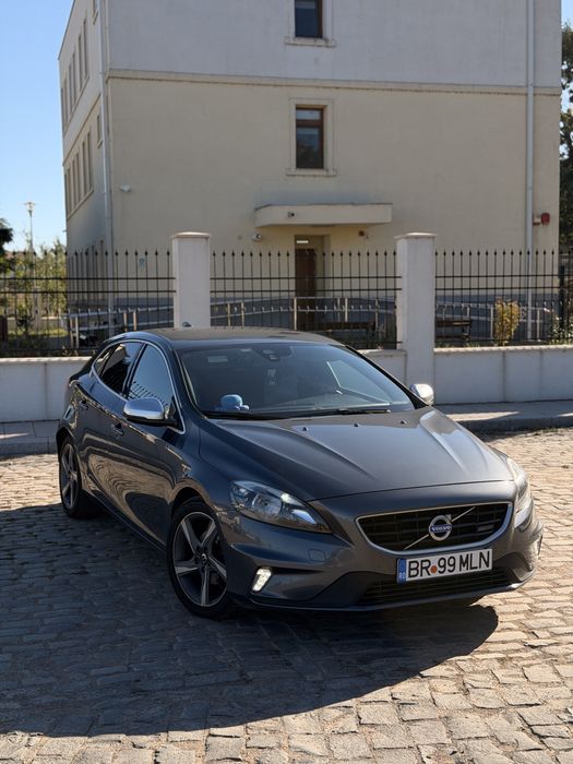 VOLVO V40 2014 — imagine 1