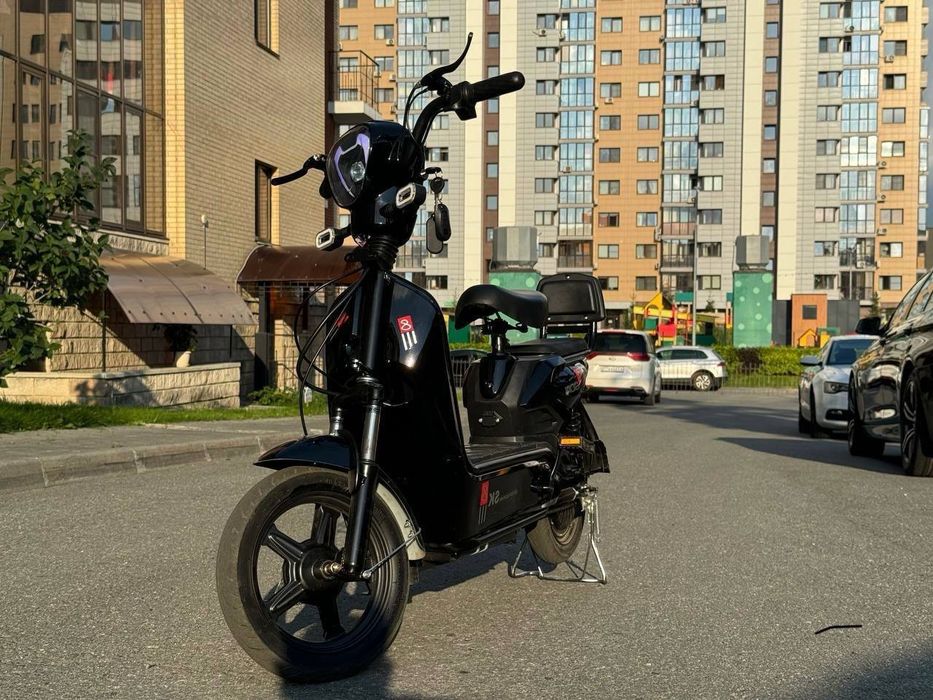 Электроскутеры, электротехника, электросамакат,