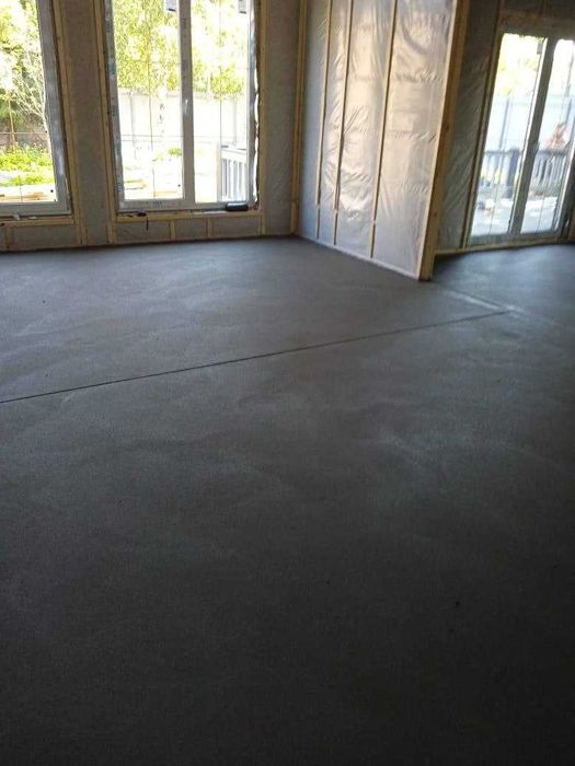 Стяжка, полусухая стяжка по Немецком технология с апаратом