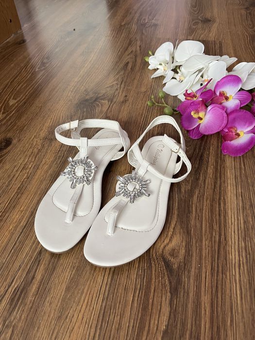 Лот всичко ОБЩО 25лв Сандали платформа ток летни есенни пролетни