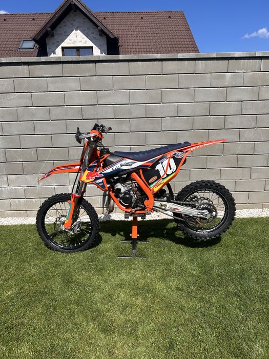 Ktm 85 sx 2022 cu roți de 19/16