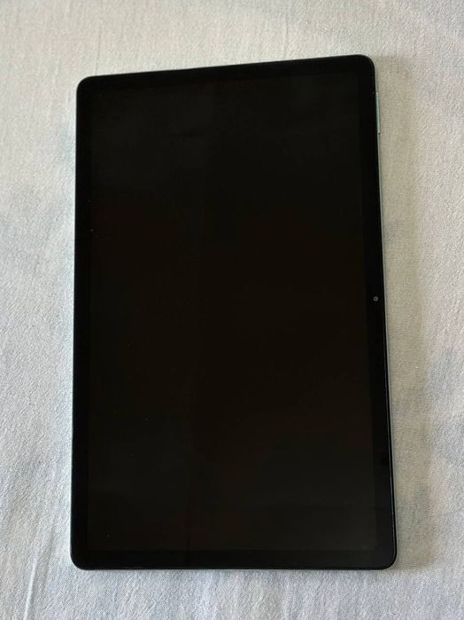 Redmi pad 6 birdona aybi bor tepasida biroz pachoq bõlgan