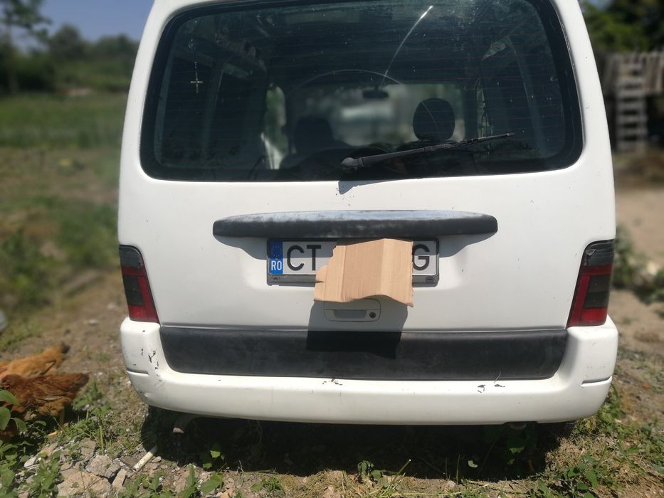 Piese auto mașină Peugeot partener