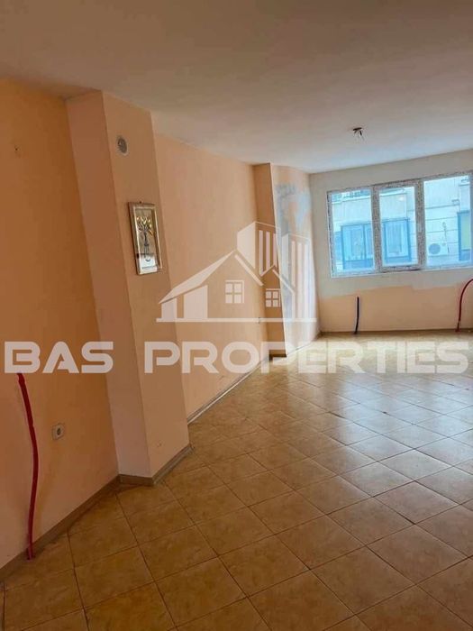 Продава се Двустаен апартамент в София, Белите брези - 90 кв.м за 1304 €/кв.м - Снимка #3