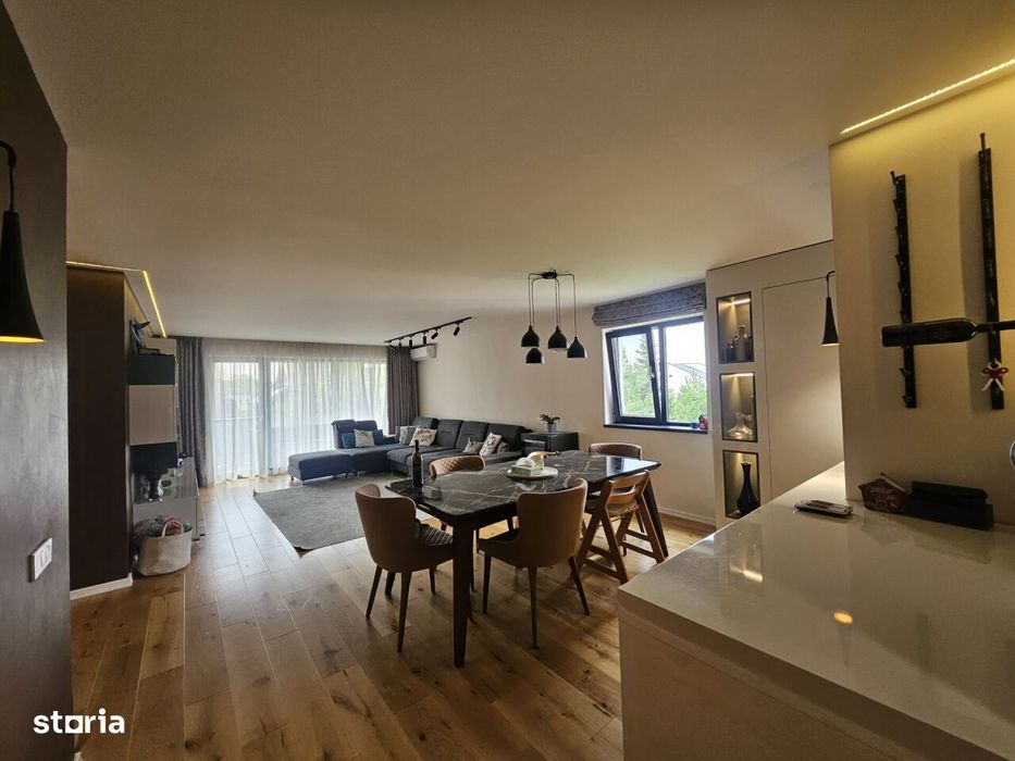 Apartament 4 Camere  Zona Iancu Nicolae!