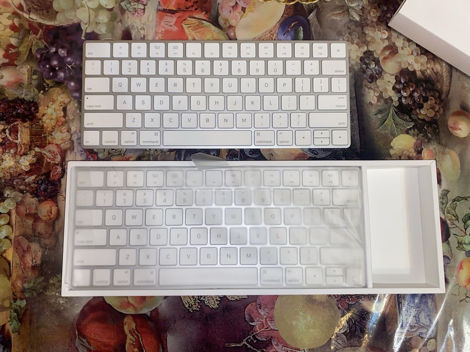 клавиаутра apple