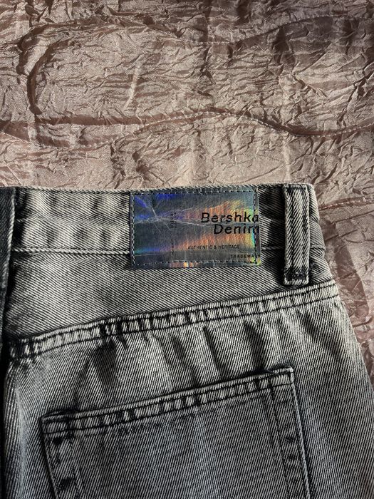 Дънки            Bershka.