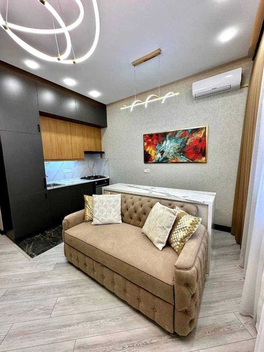 Продажа Шикарной квартиры в Новостройке на Глинка 8-род.дом  А-03