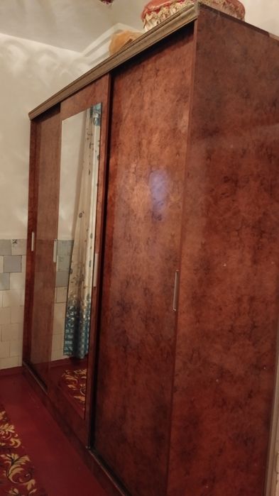 Спальный гарнитур