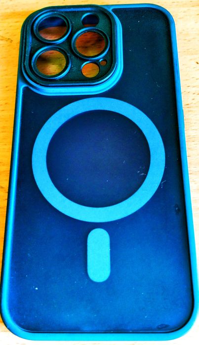 Четыре Чехла на айфон 15 pro