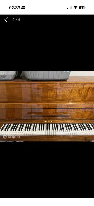 Продам пианино RIGA